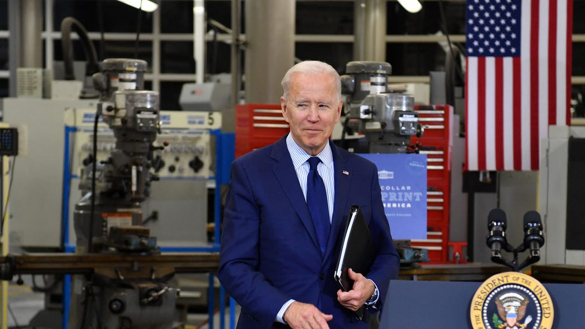 Buy American: Biden to increase the share of U.S.-made parts for government purchases thumbnail