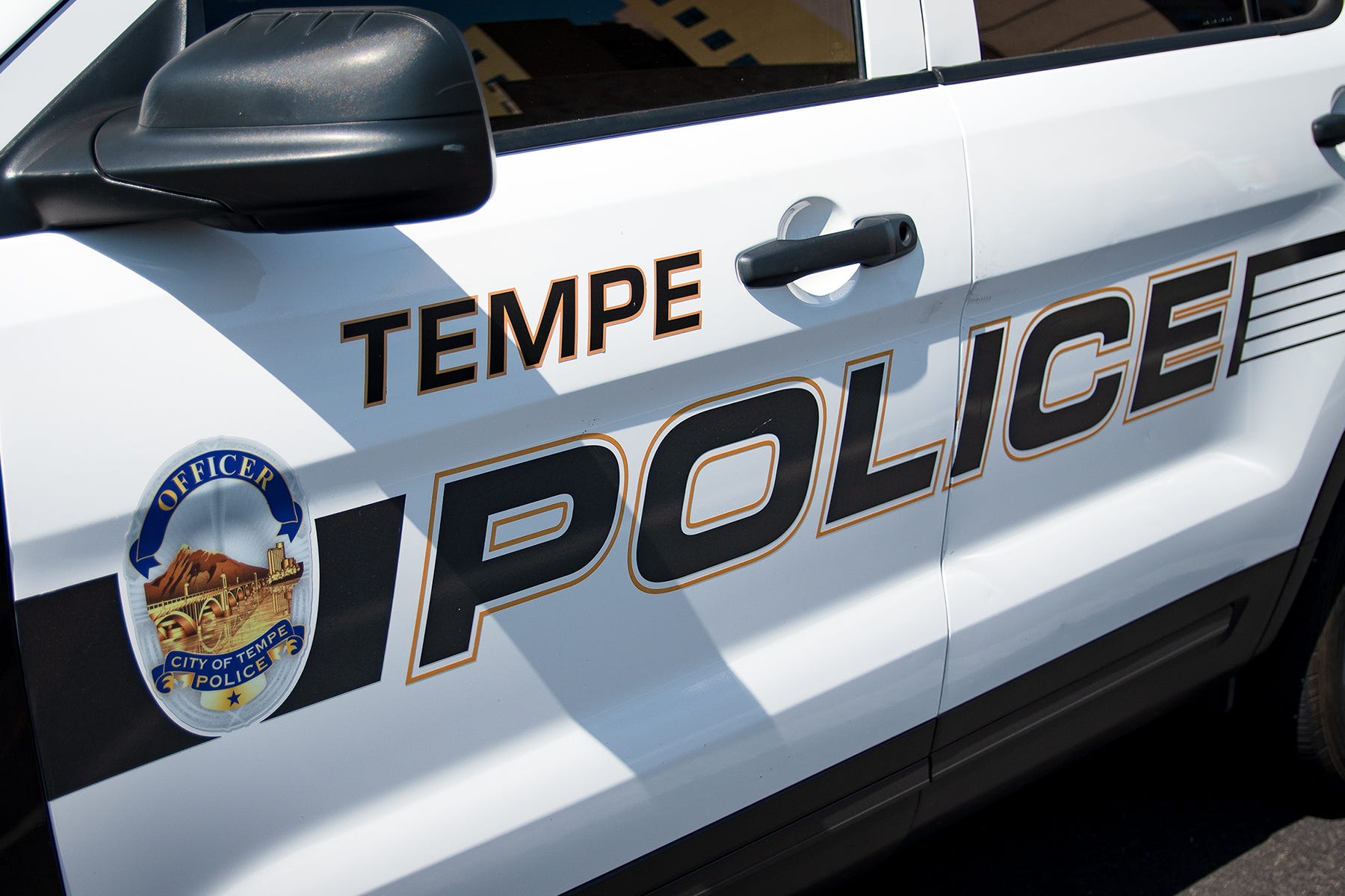 Car crashes into Tempe home; impairment suspected by police