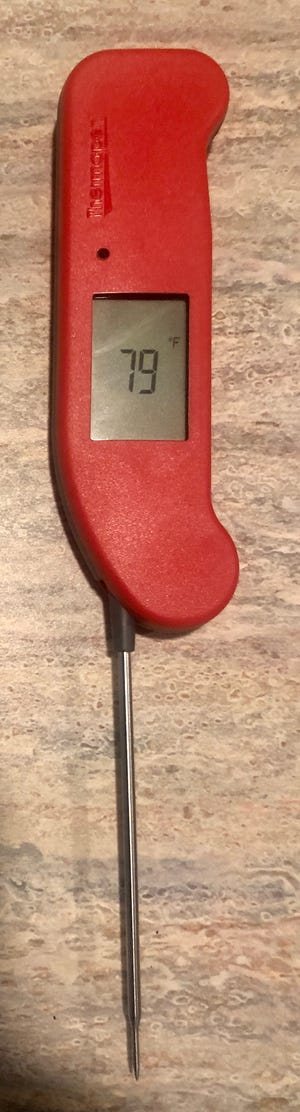A (truly) instant-read meat thermometer with mouth-watering extras A (truly) instant-read meat thermometer with mouth-watering extras