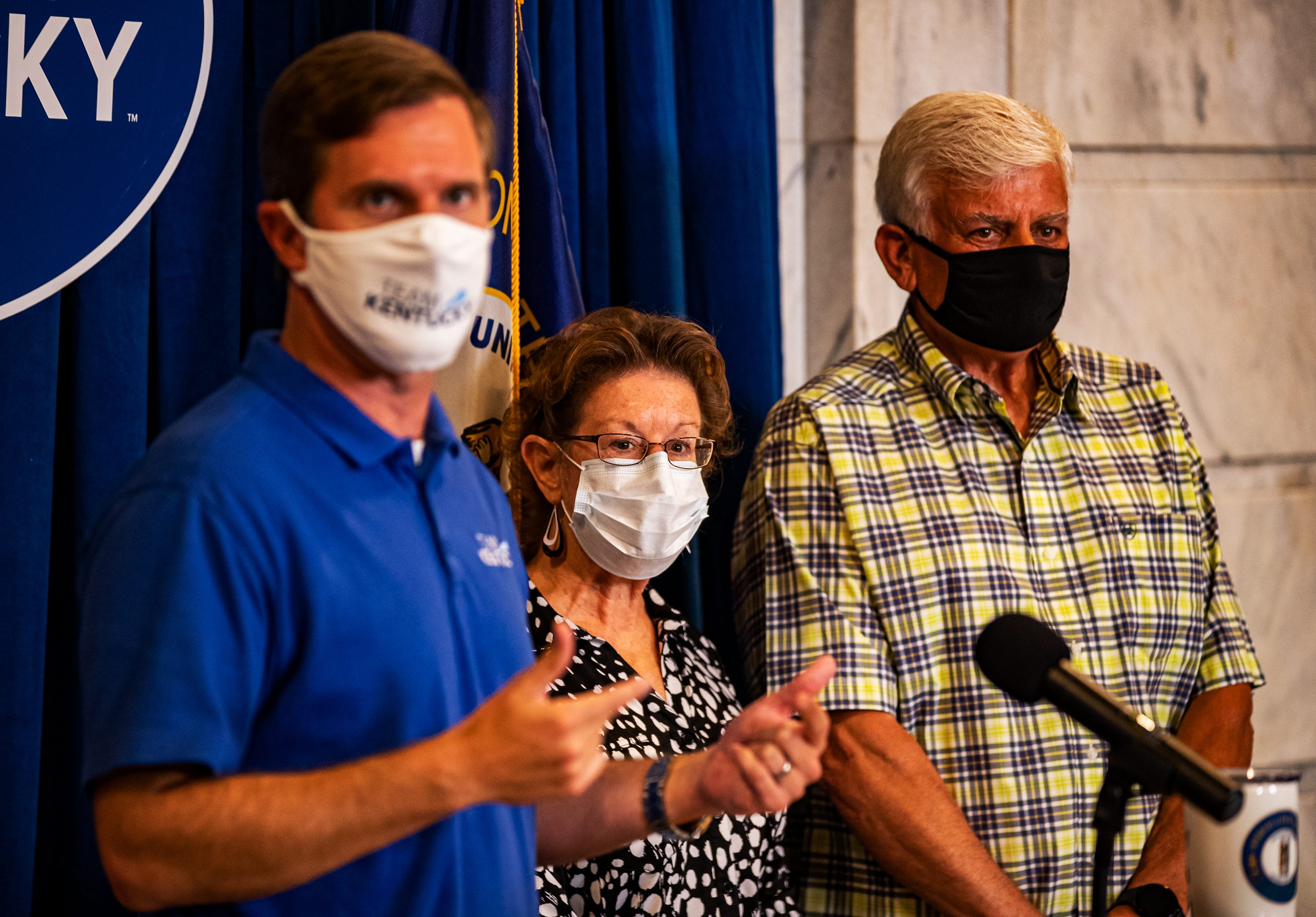 andy beshear masks andy beshear masks