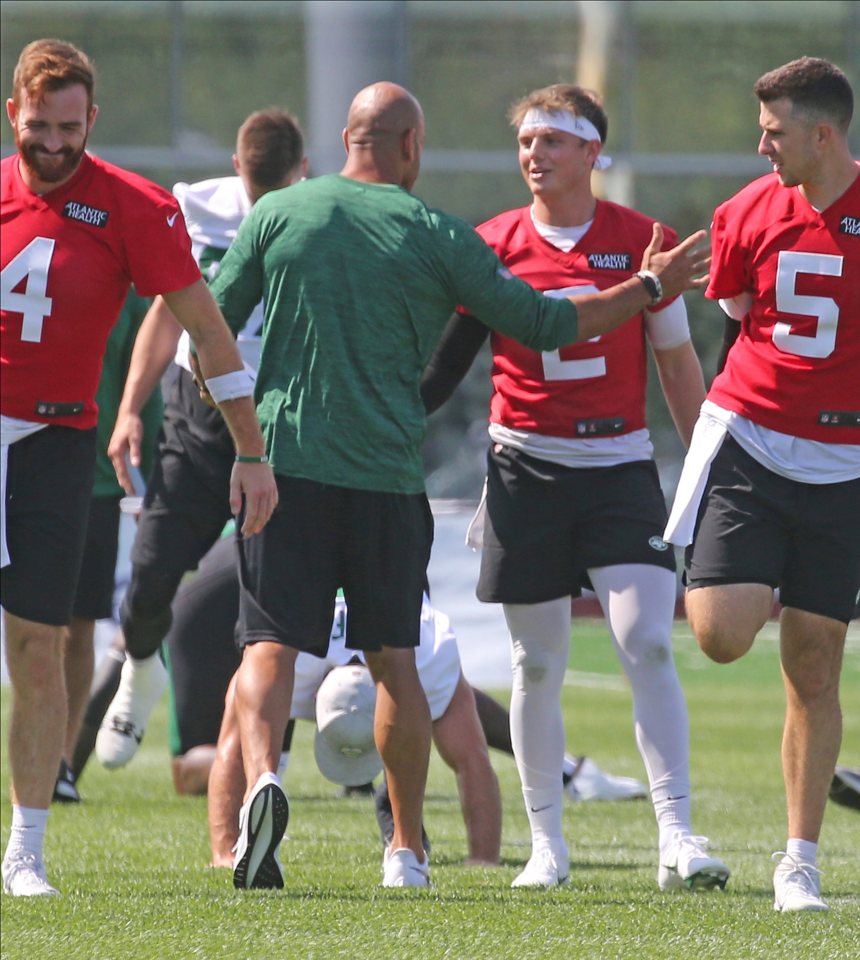 New York Jets Zach Wilson Struggles In First Training Camp Practice