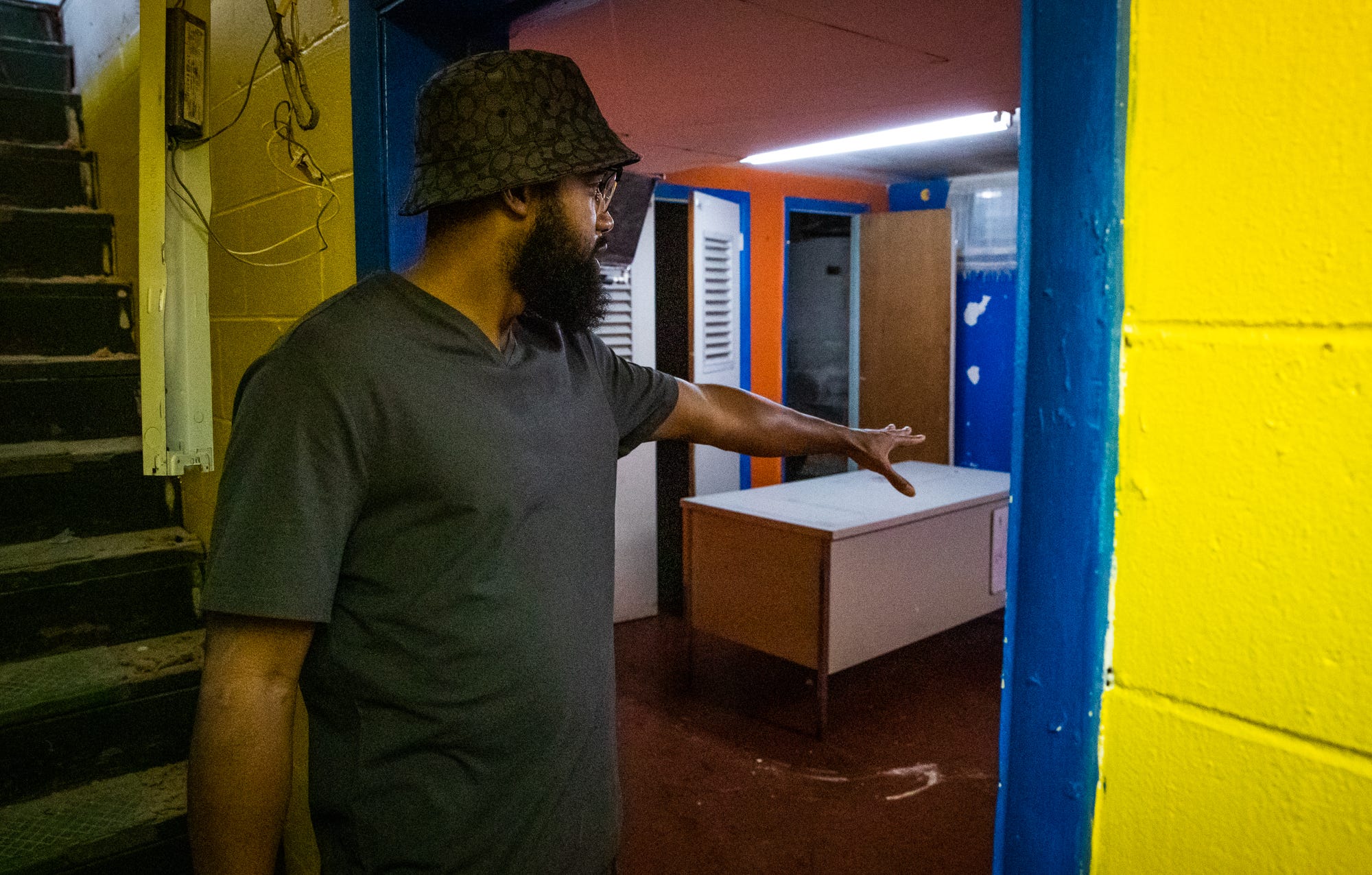 Indianapolis east side former gang leader now tries to help others