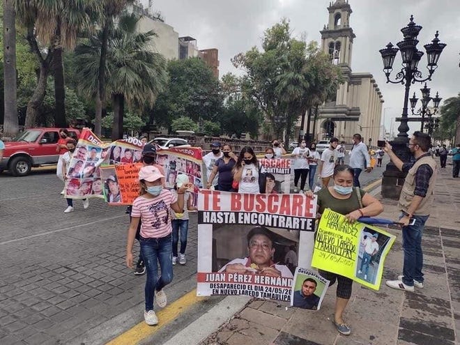 The collective "We All One, Searching for Disappeared from Nuevo León in Nuevo Laredo, Tamaulipas," traveled to Mexico City in August to demand the president meet with them.