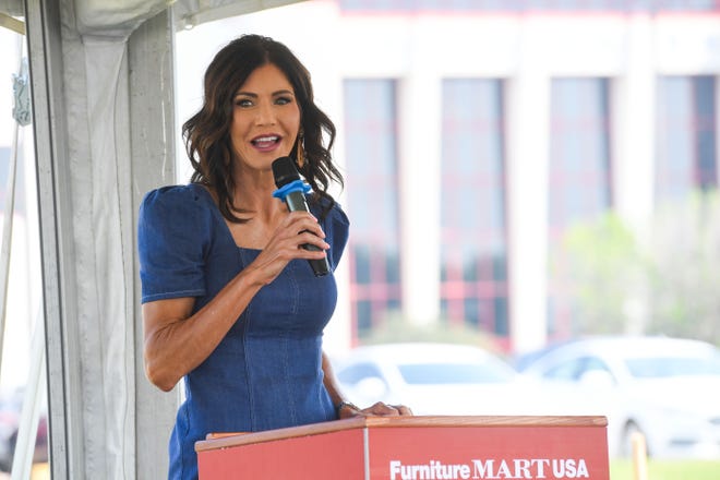 Kristi Noem: As daughter sought SD license, Noem summoned agency head