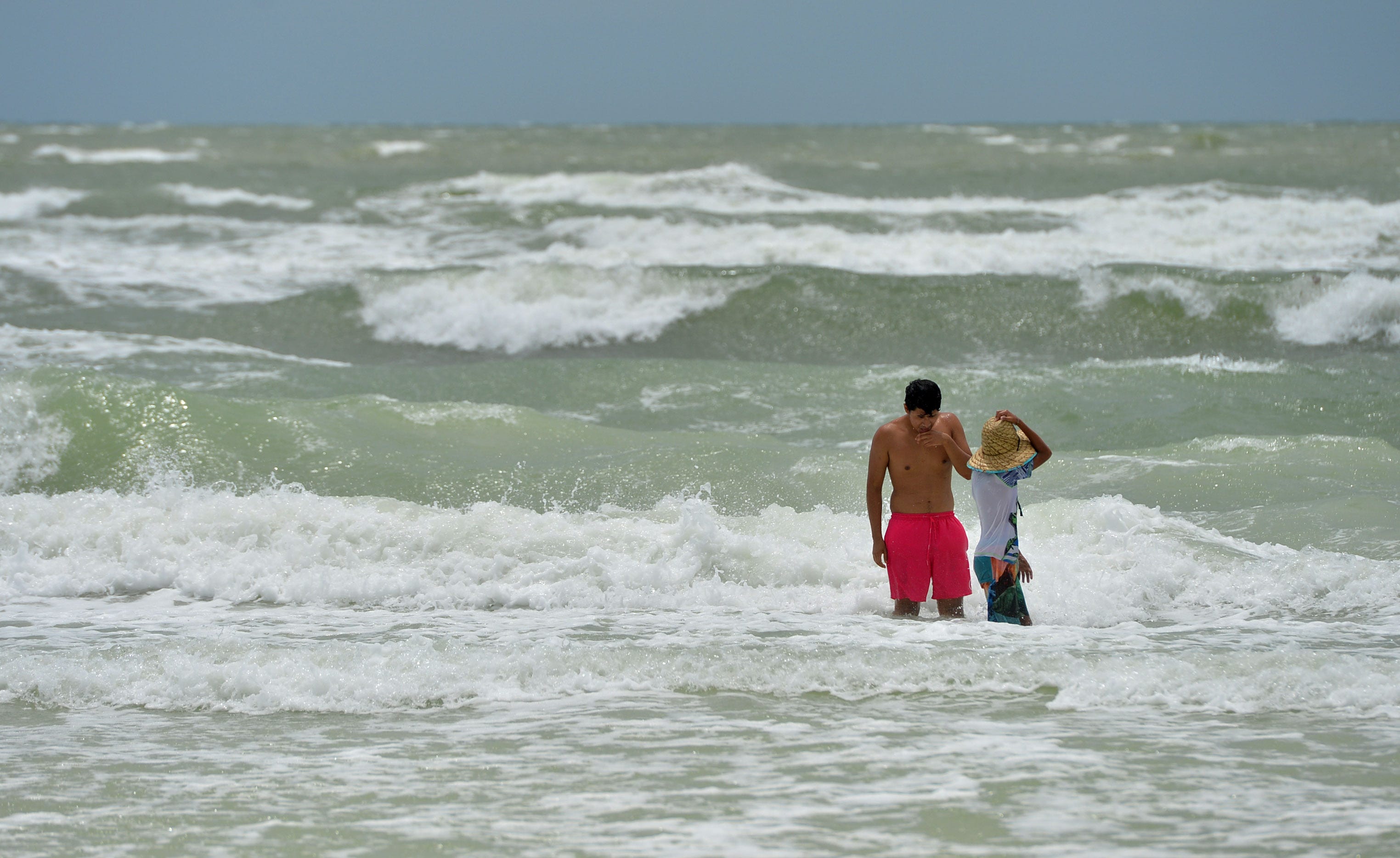 red-tide-in-sarasota-county-florida-health-department-issues-advisory