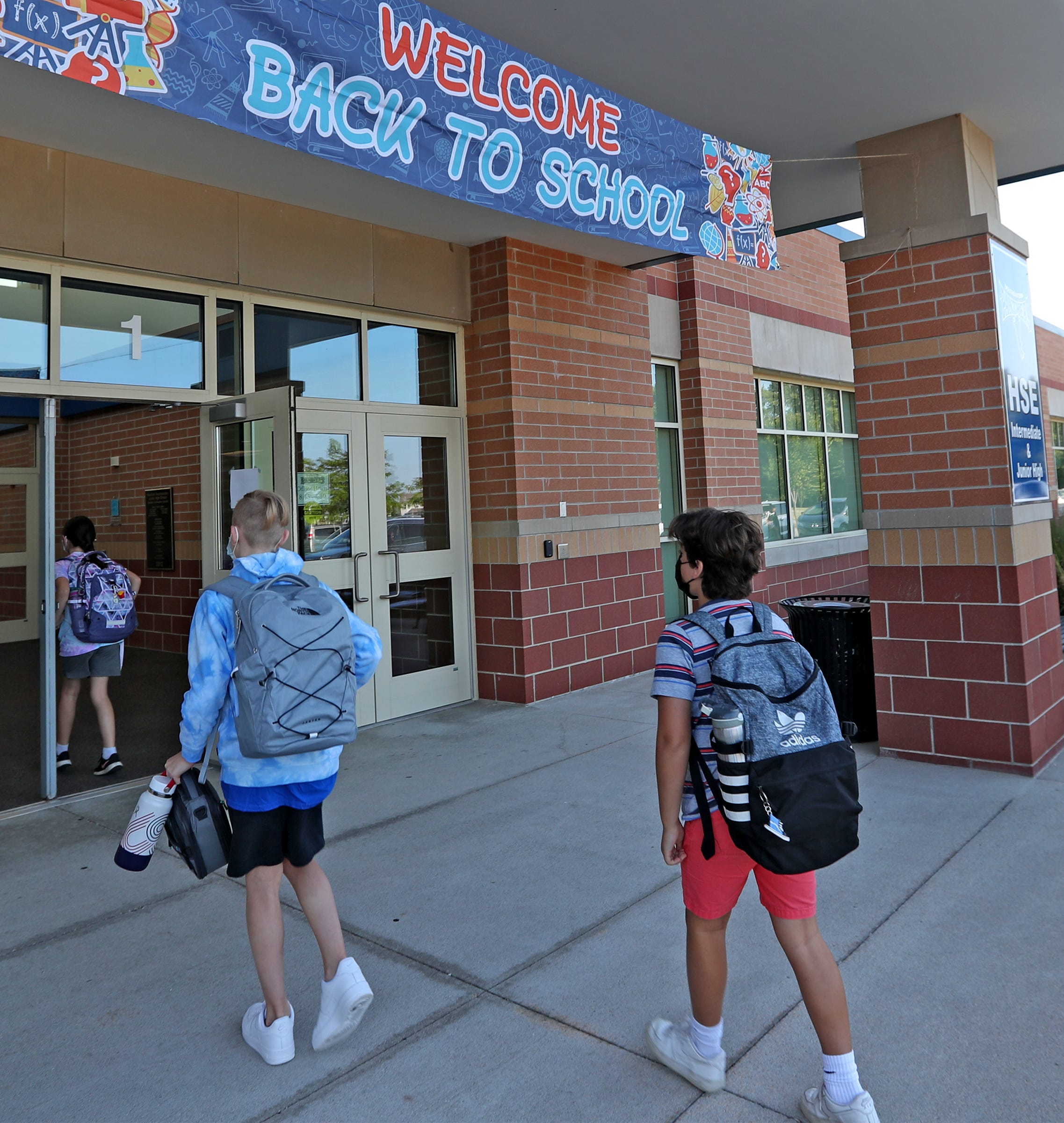 Hse Calendar 2023 Hse Board Approves Return Of Snow Days For Students In 2022-25