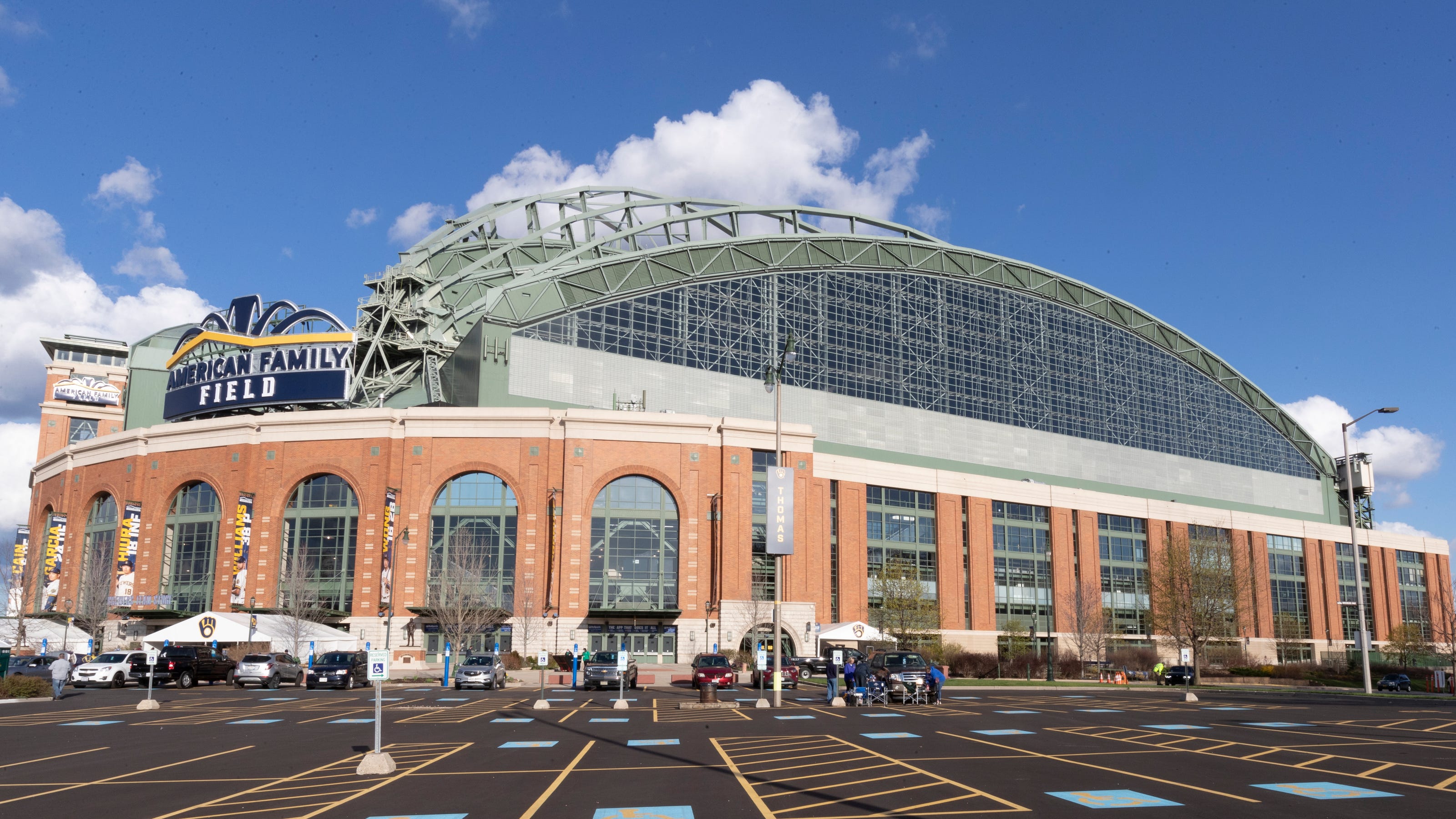 Milwaukee Brewers Open 2022 Season At Home Vs Arizona Diamondbacks