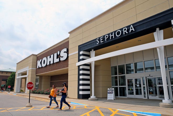 Sephora launched its partnership on Friday, Aug. 6, 2021, with Kohl’s department store at 2315 N. 124th Street in Brookfield. The beauty and cosmetics store will now be inside Kohl’s department store.
