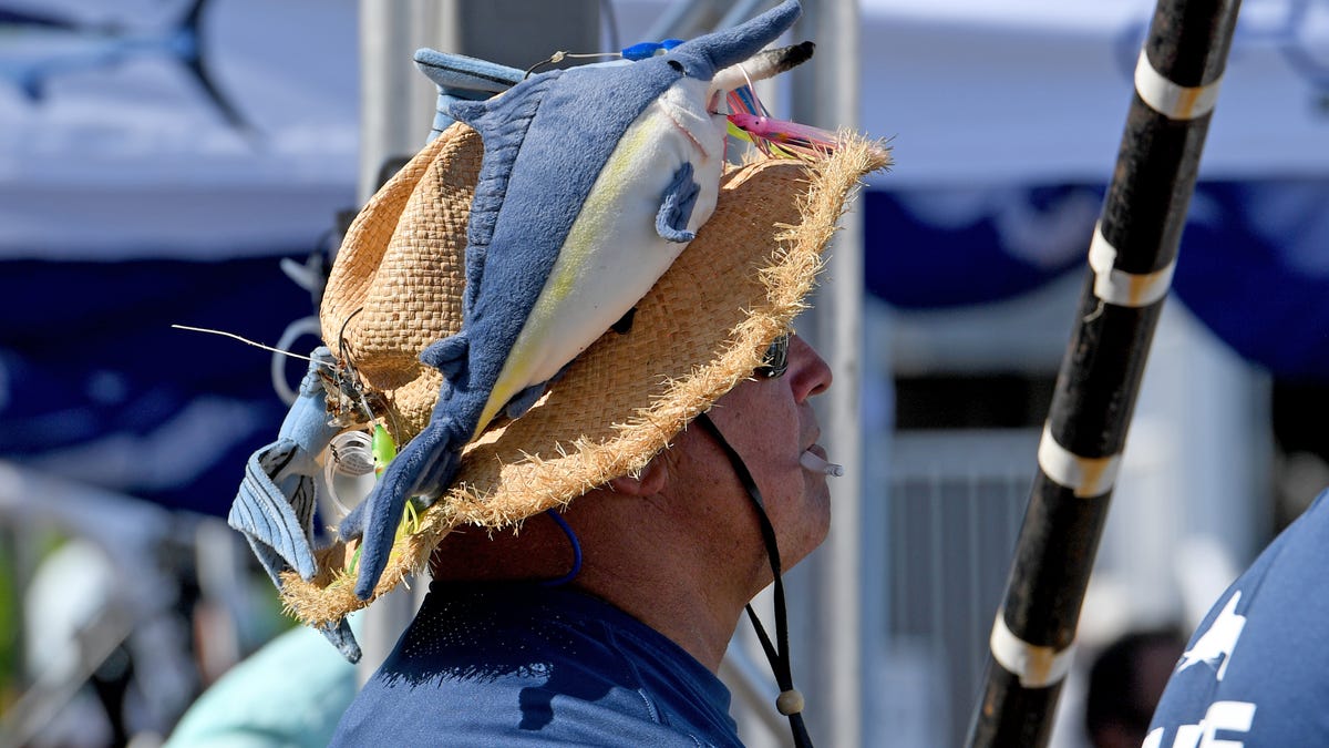 white marlin open gear