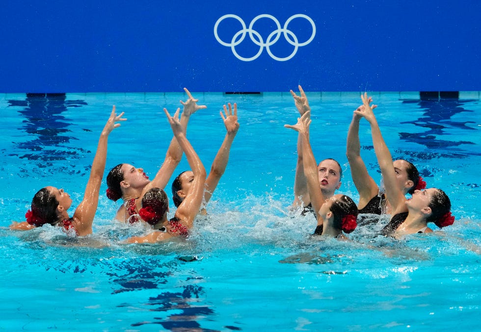 August 6, 2021: Spain competes in the technical routine of the women's artistic swimming team during the Tokyo 2020 Summer Olympics at the Tokyo Aquatic Center. 