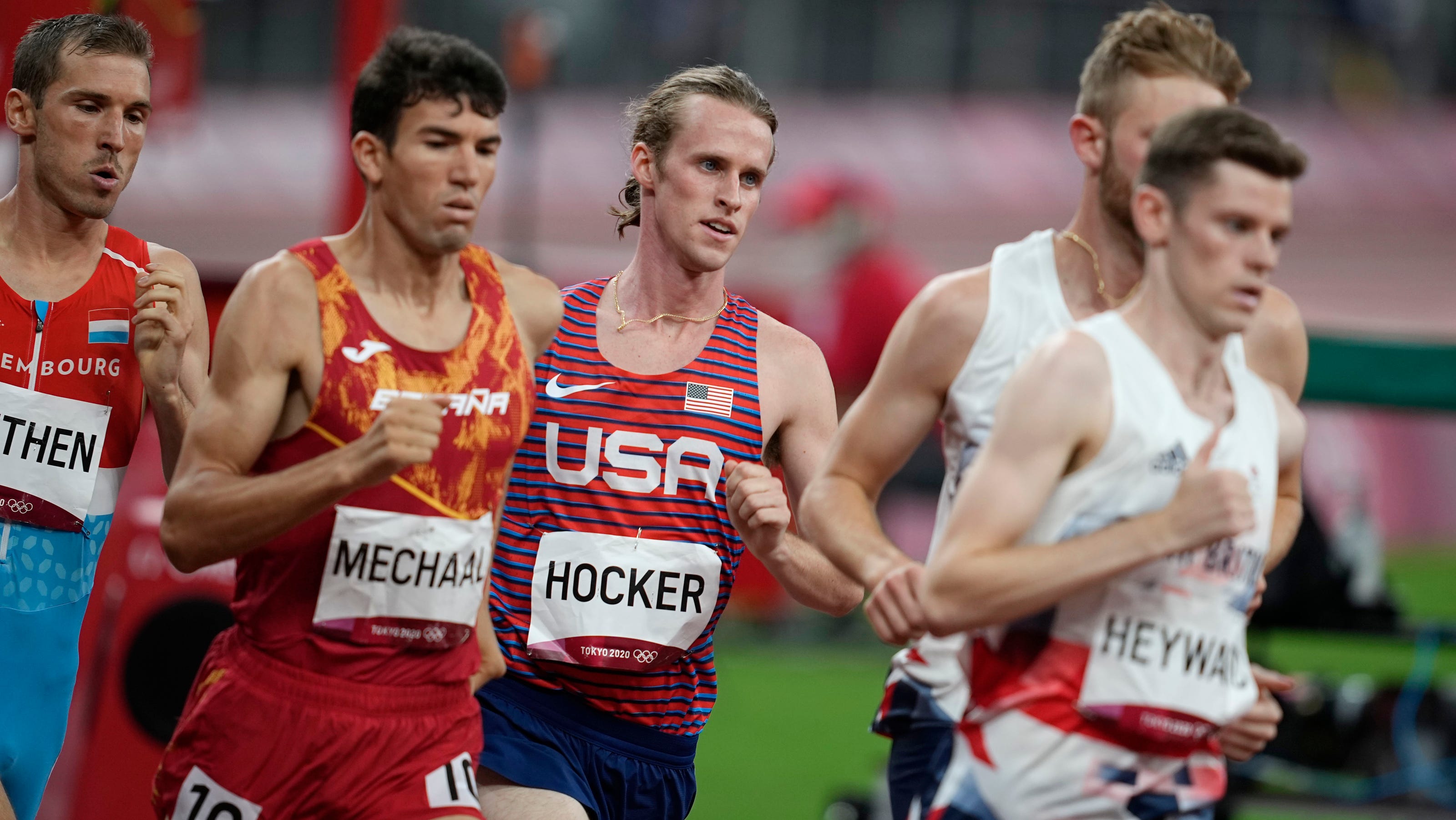 Hocker's Historic Sprint - How Cole Hocker Stunned the World with Olympic Gold