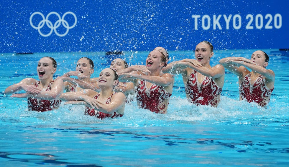 August 7, 2021: Canada competes in the women's artistic swimming team's free routine during the Tokyo 2020 Summer Olympics at the Tokyo Aquatic Center.