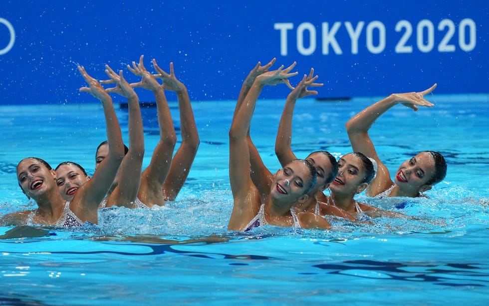 August 7, 2021: Egypt competes in the women's artistic swimming team's free routine during the Tokyo 2020 Summer Olympics at the Tokyo Aquatic Center.