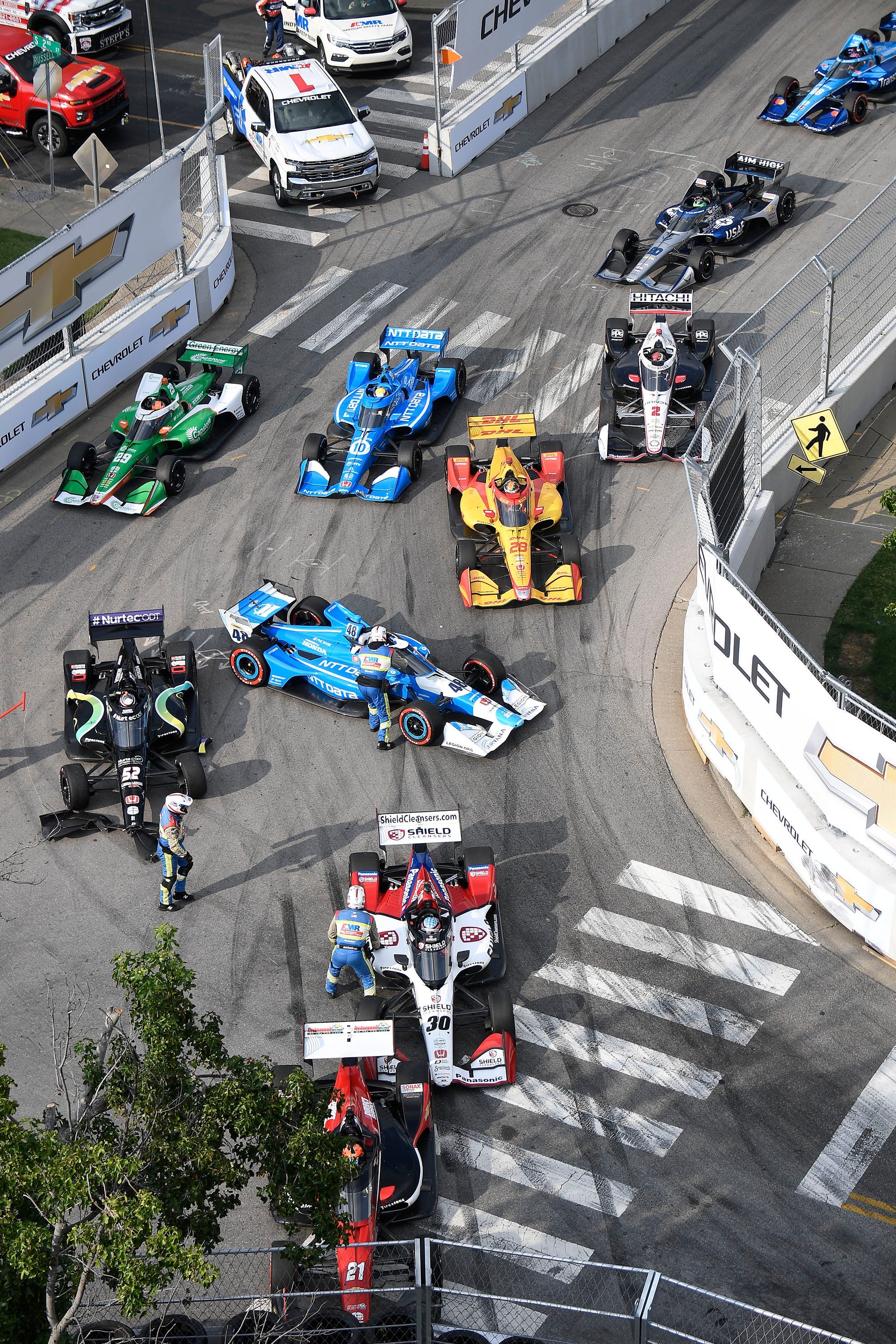 IndyCar race in Nashville features red flags, yellow flags