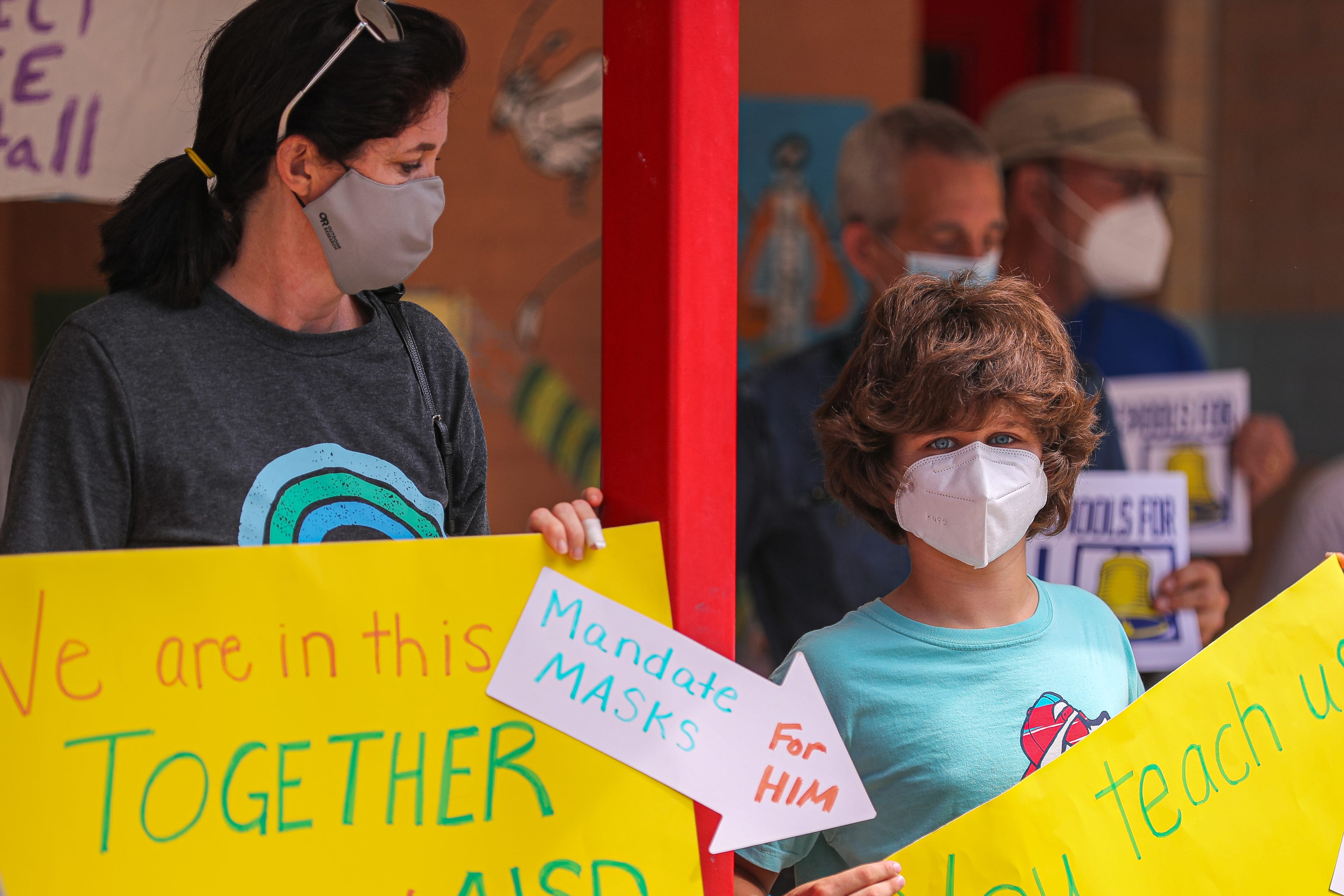 Masks at school They keep kids safe, but some states banned mandates