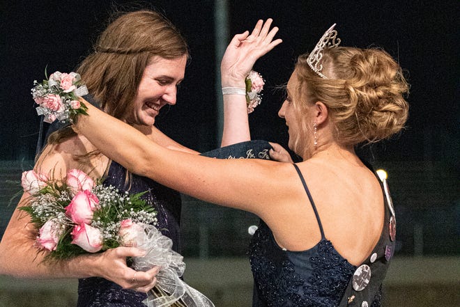 Queen contestant Gretchen Search from the Bubble Gum Gang was named the 2021 Ross County Jr. Fair queen on August 8, 2021, in Chillicothe, Ohio.  