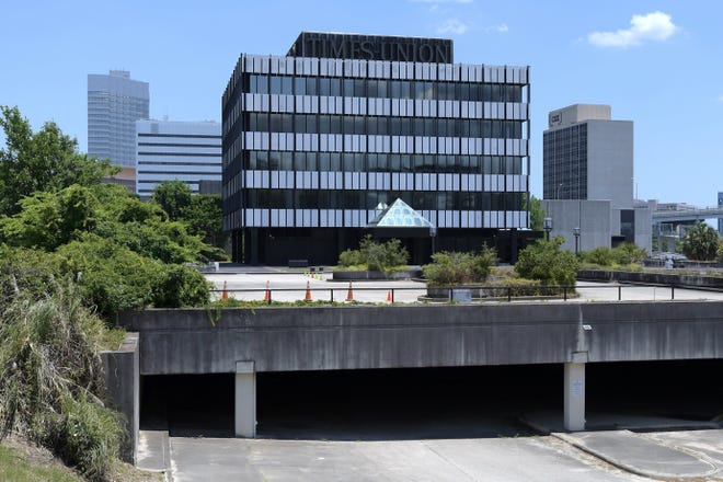 Jacksonville could serve up $750K in incentives for riverfront restaurant on old T-U site