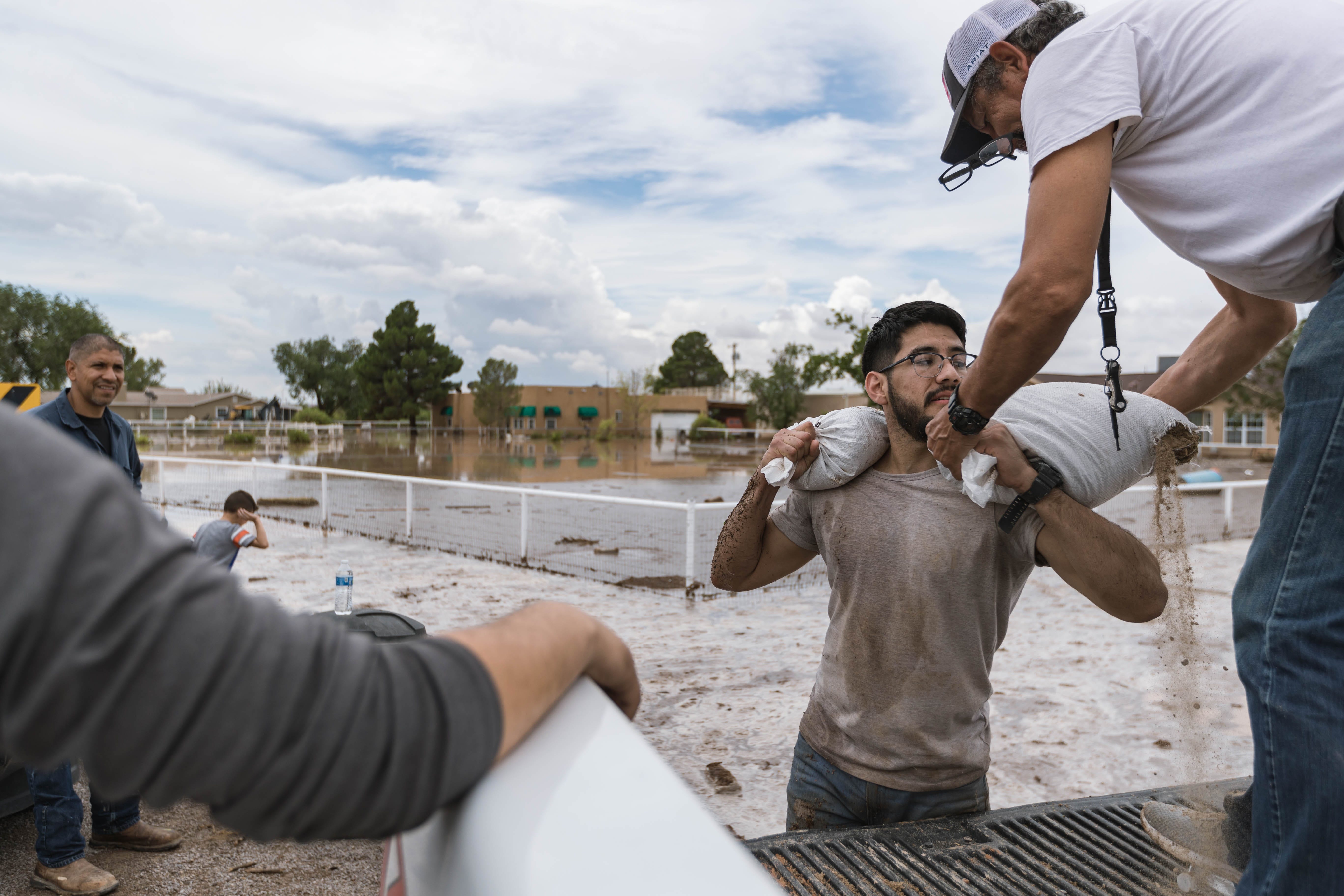 Governor signs emergency declaration for Doña Ana County to address La