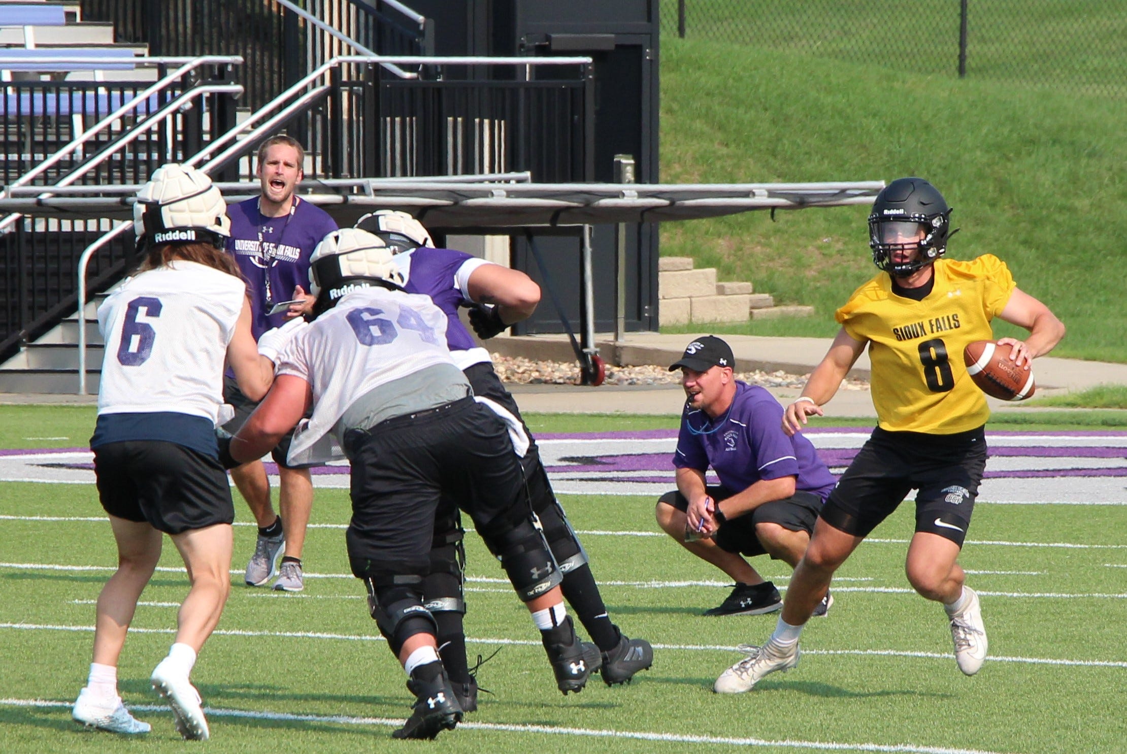 Sioux Falls football facing tough decision in quarterback competition
