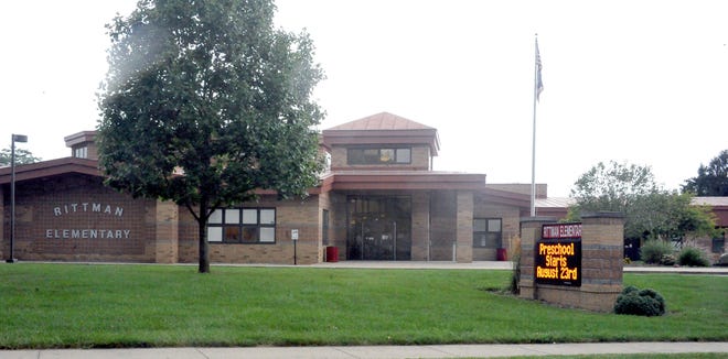 Rittman elem school building.