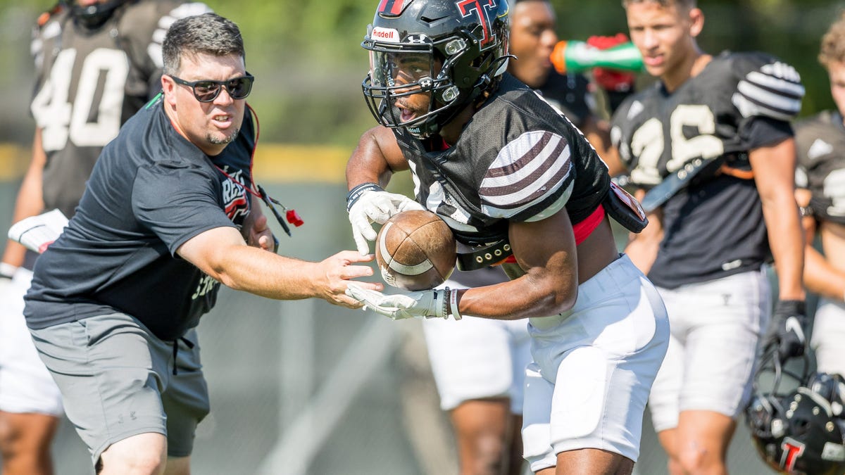 HIGH SCHOOL FOOTBALL: Tascosa practices before regular season opener