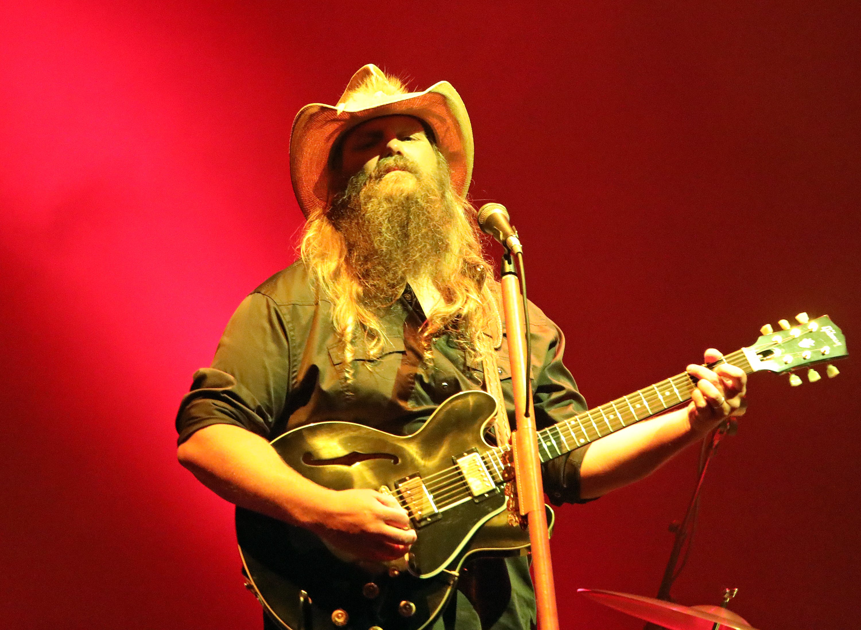 Chris Stapleton on tour will make a stop in Des Moines in June 2023