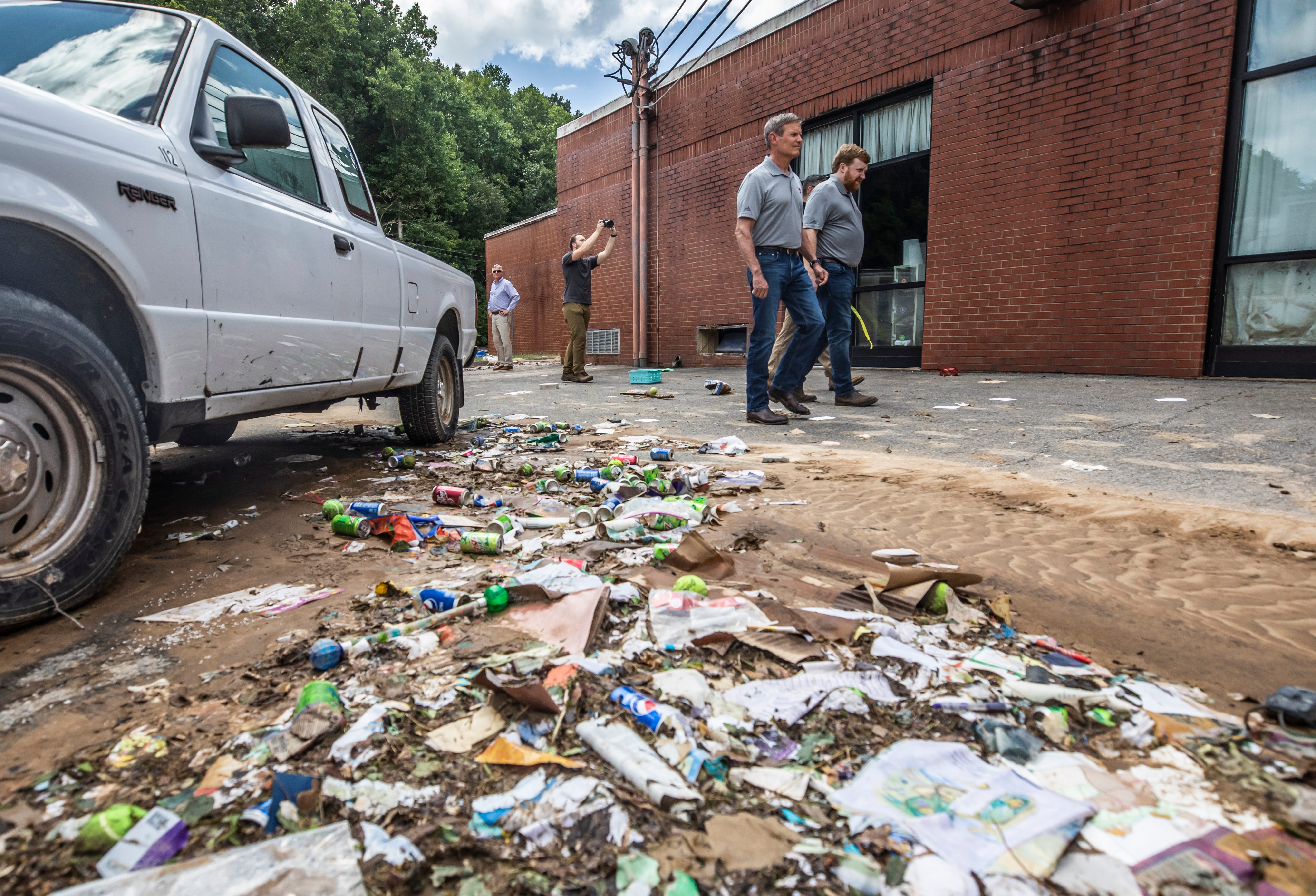 Governor Bill Lee visits Waverly Elementary School while touring flood damage and meeting those affected by it in Waverly Sunday, August 22, 2021.