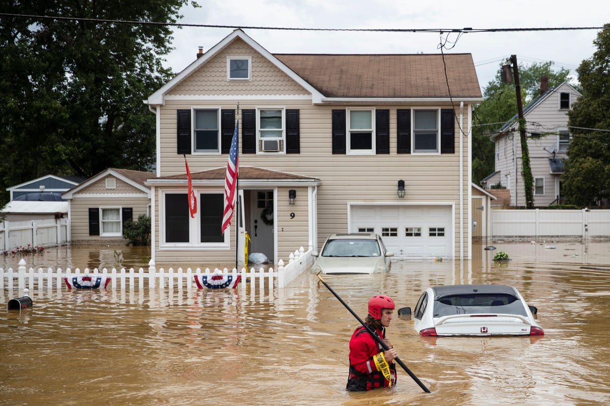Flash floods: Here's how to keep your family safe during ...