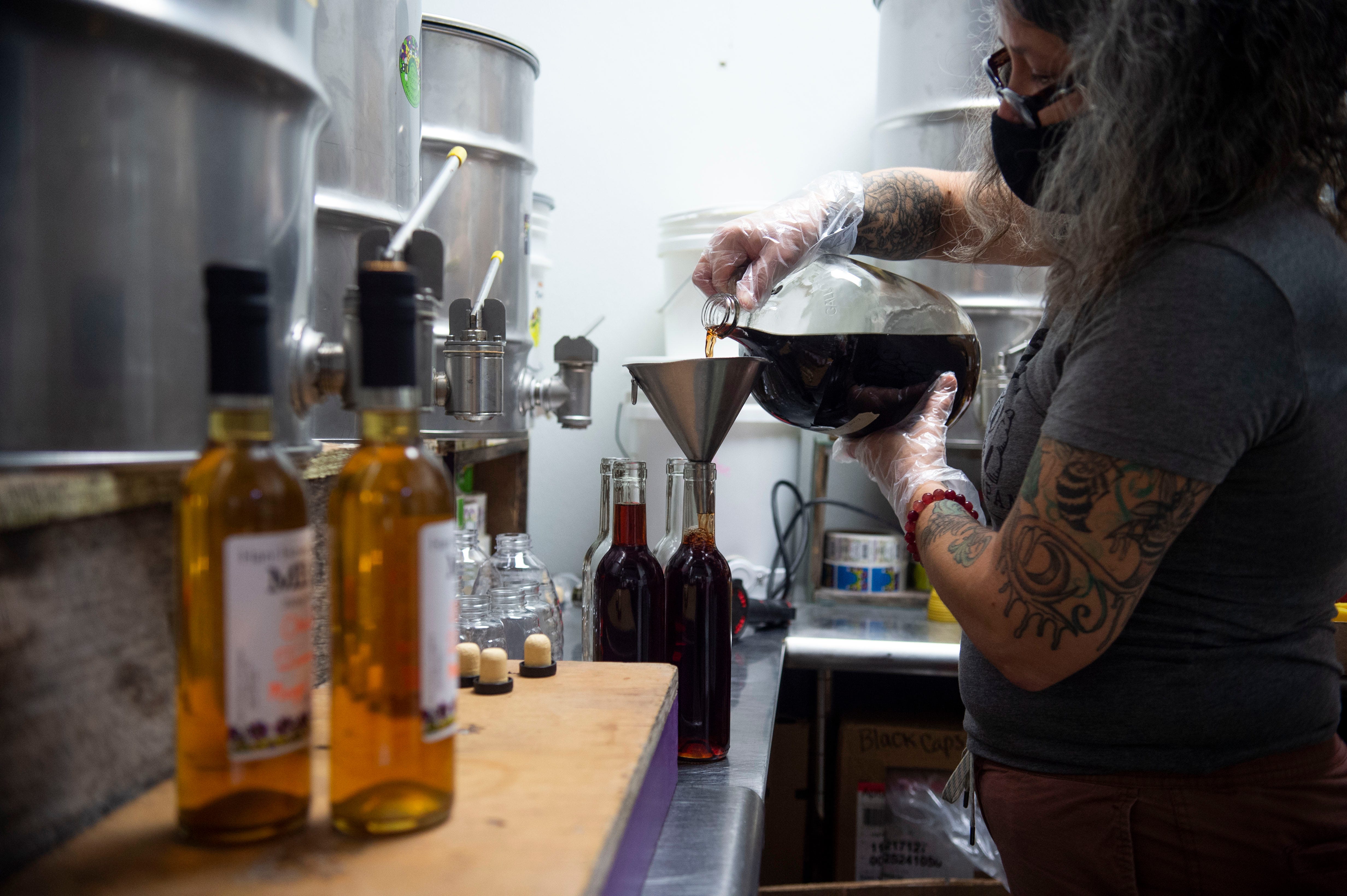 Hani Honey Co. in Stuart opens first meadery, serves tasting flights