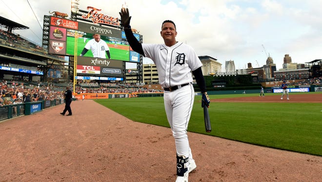 Detroit Tigers’ Miguel Cabrera gets 3,000th hit before home fans