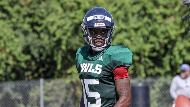 N'Kosi Perry had the most experience of the four quarterbacks vying for the starting job at FAU, having thrown for 2,484 yards and 24 touchdowns in 24 games (9 starts) at Miami.