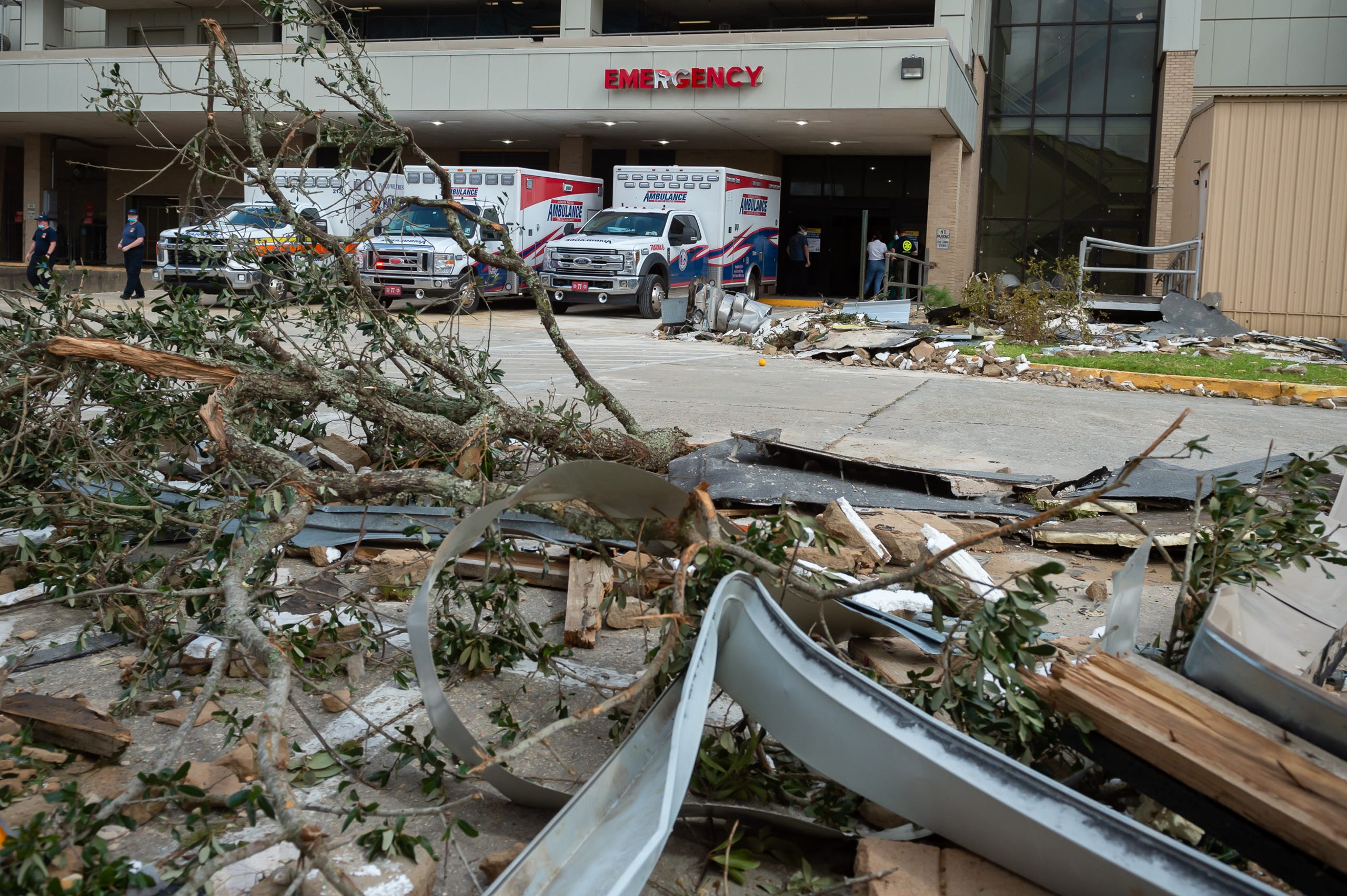 More than two dozen ambulances arrive at Chabert Medical Center to evacuate patients after Hurricane Ida in Houma, LA. Monday, Aug. 30, 2021.