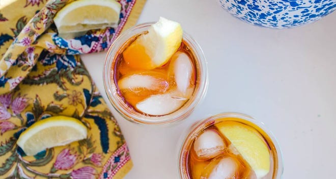 Southern Kitchen’s Sweet Tea with Lemon