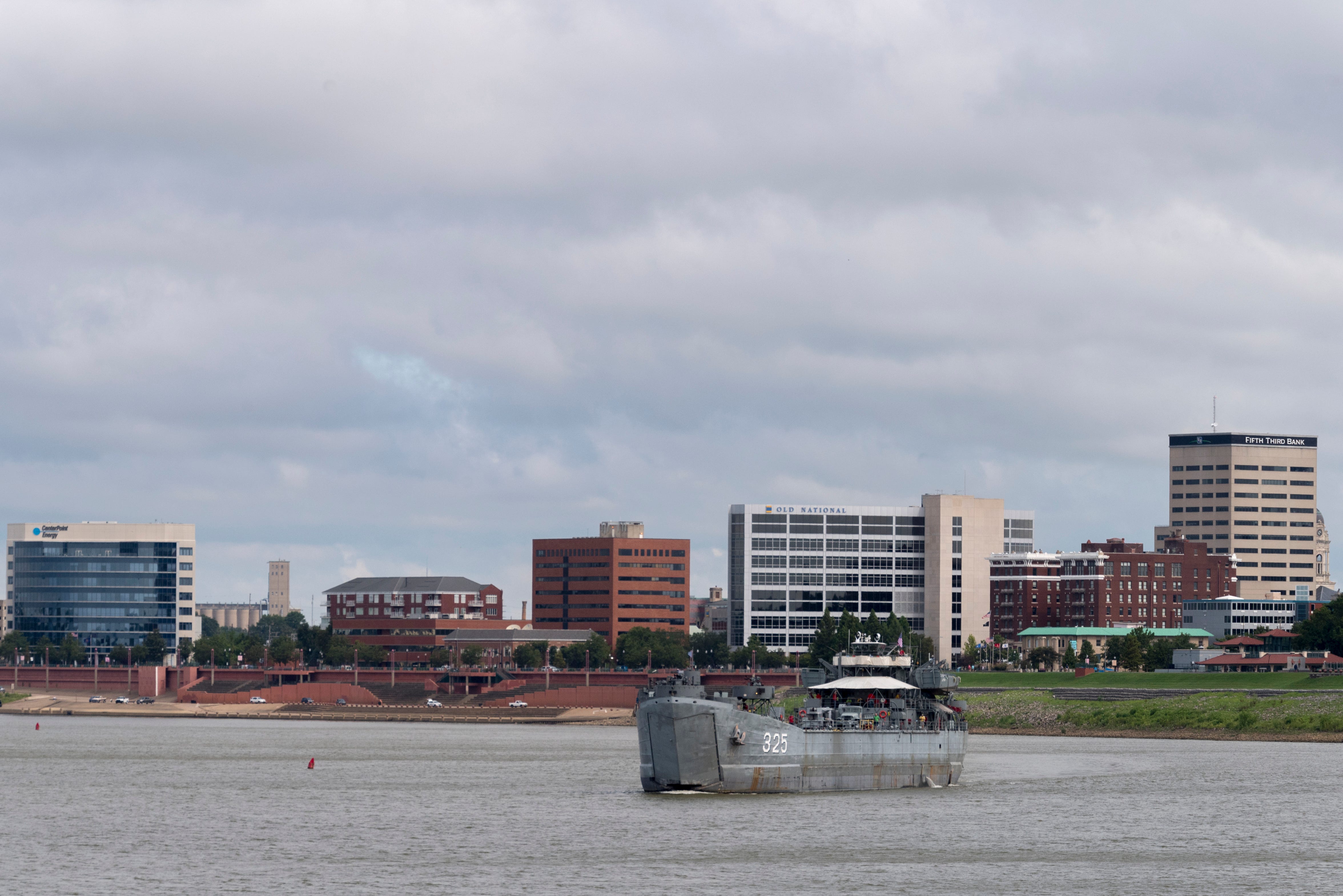 Cannelton, Indiana, school mourns teacher's COVIDrelated death