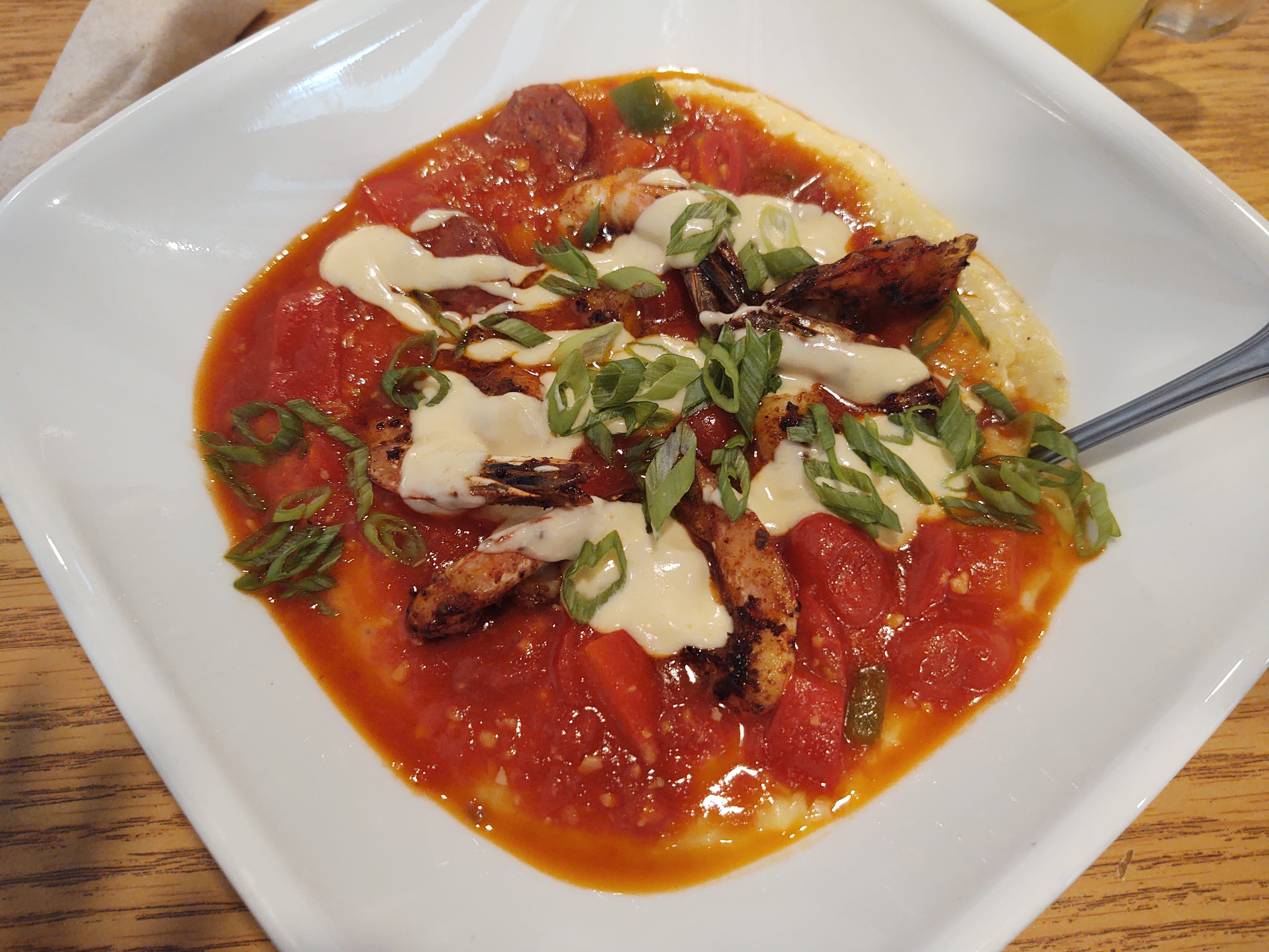 Grit Scratch Kitchen offers both indoor and outdoor atrium dining options.