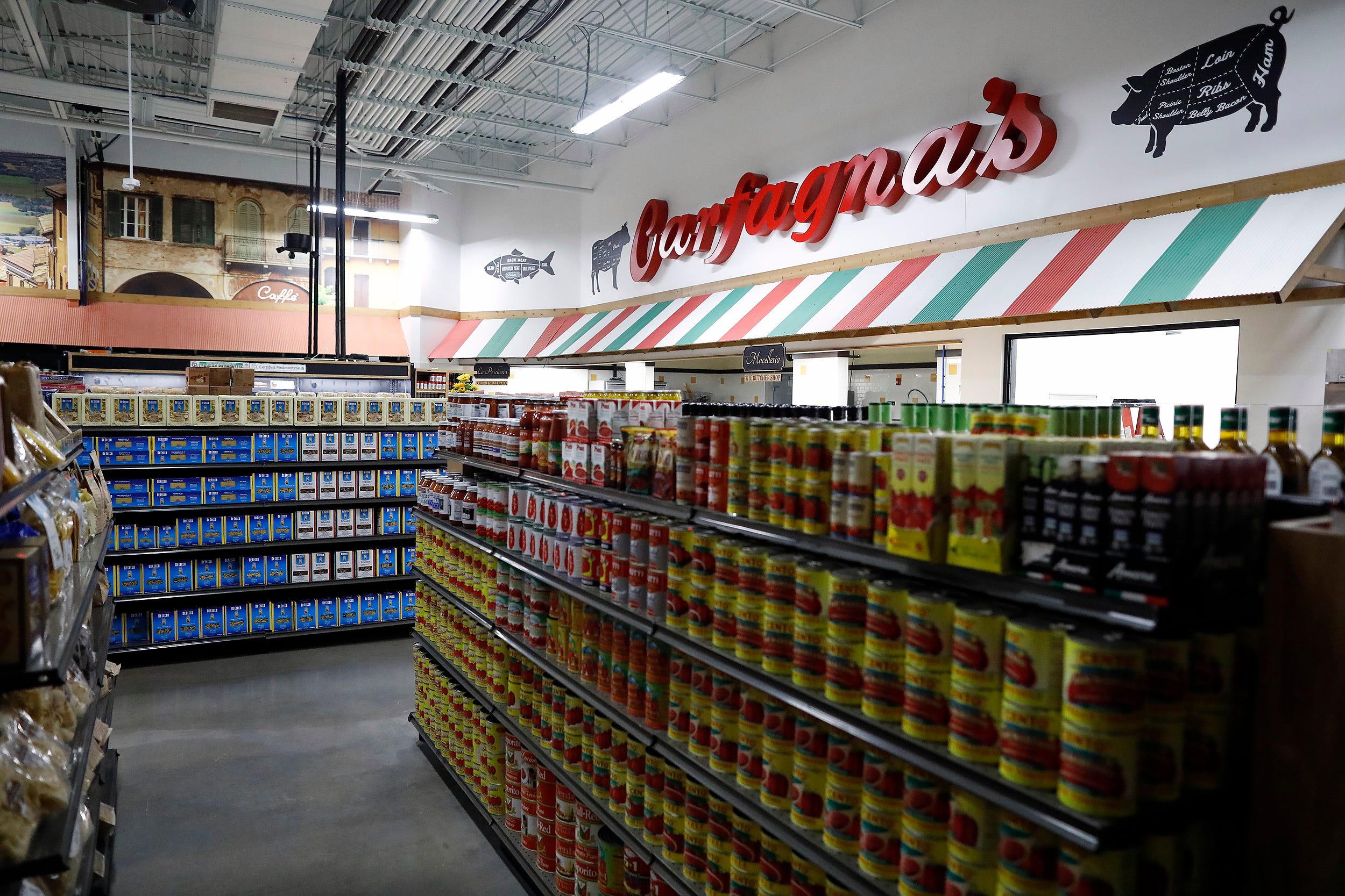 A preview of Carfagna's new restaurant and market near Polaris