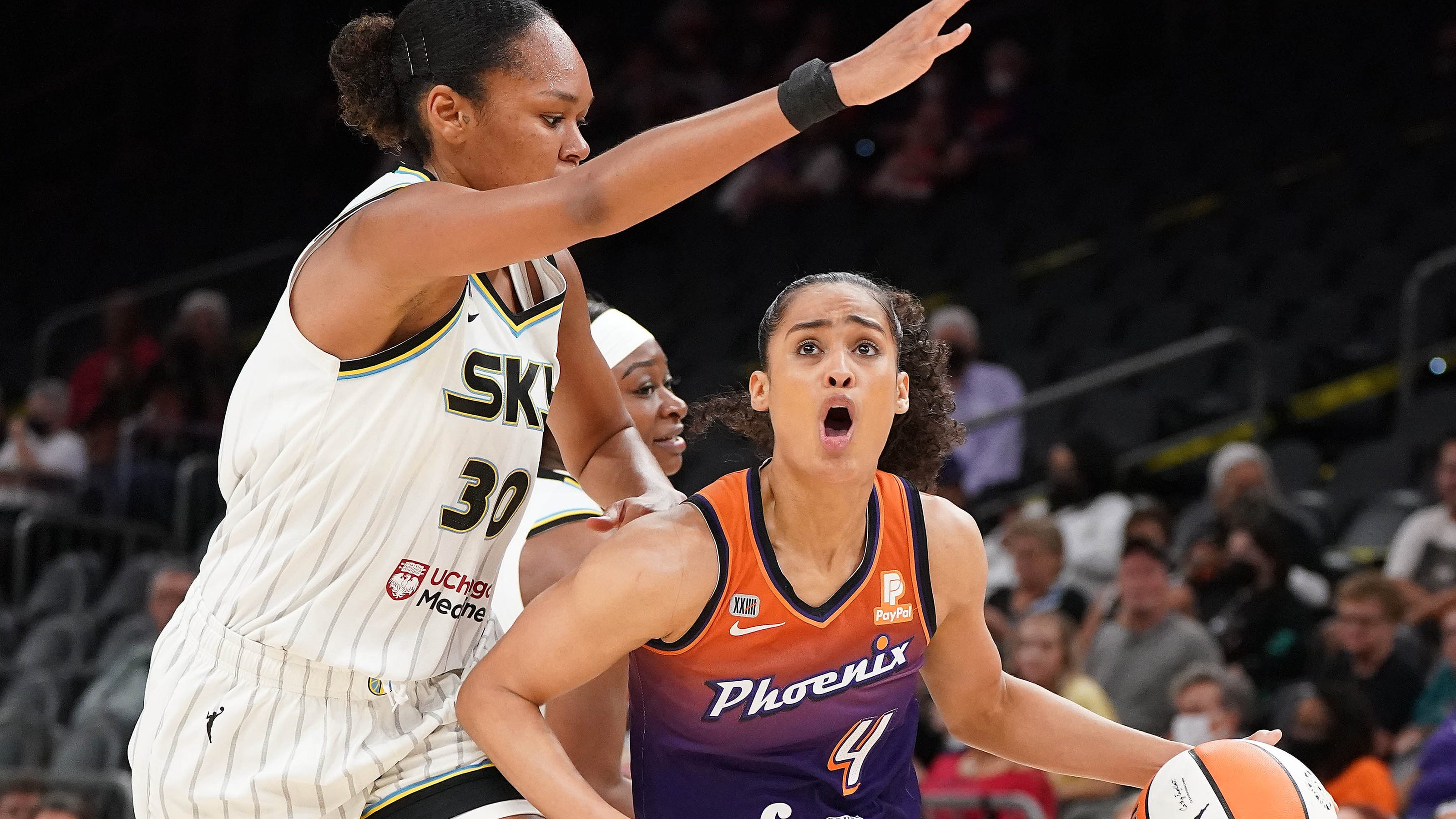 Phoenix Mercury win seventh straight, clinch WNBA playoff berth