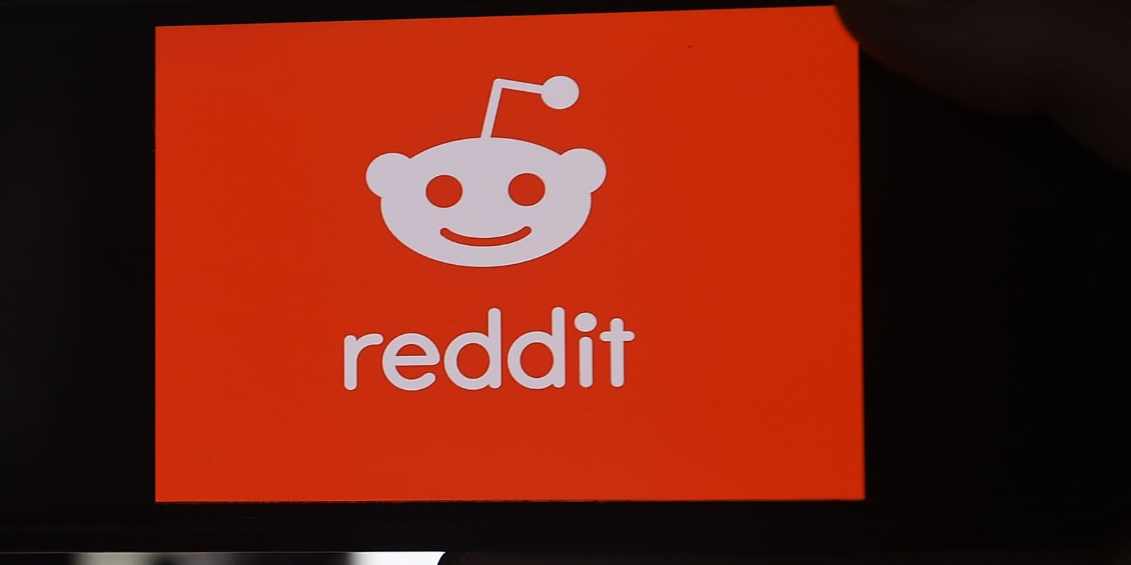 Misinformation Reddit Amazon New Examples Of Tech Scramble To Limit Misinformation Reddit Amazon New Examples Of Tech Scramble To Limit