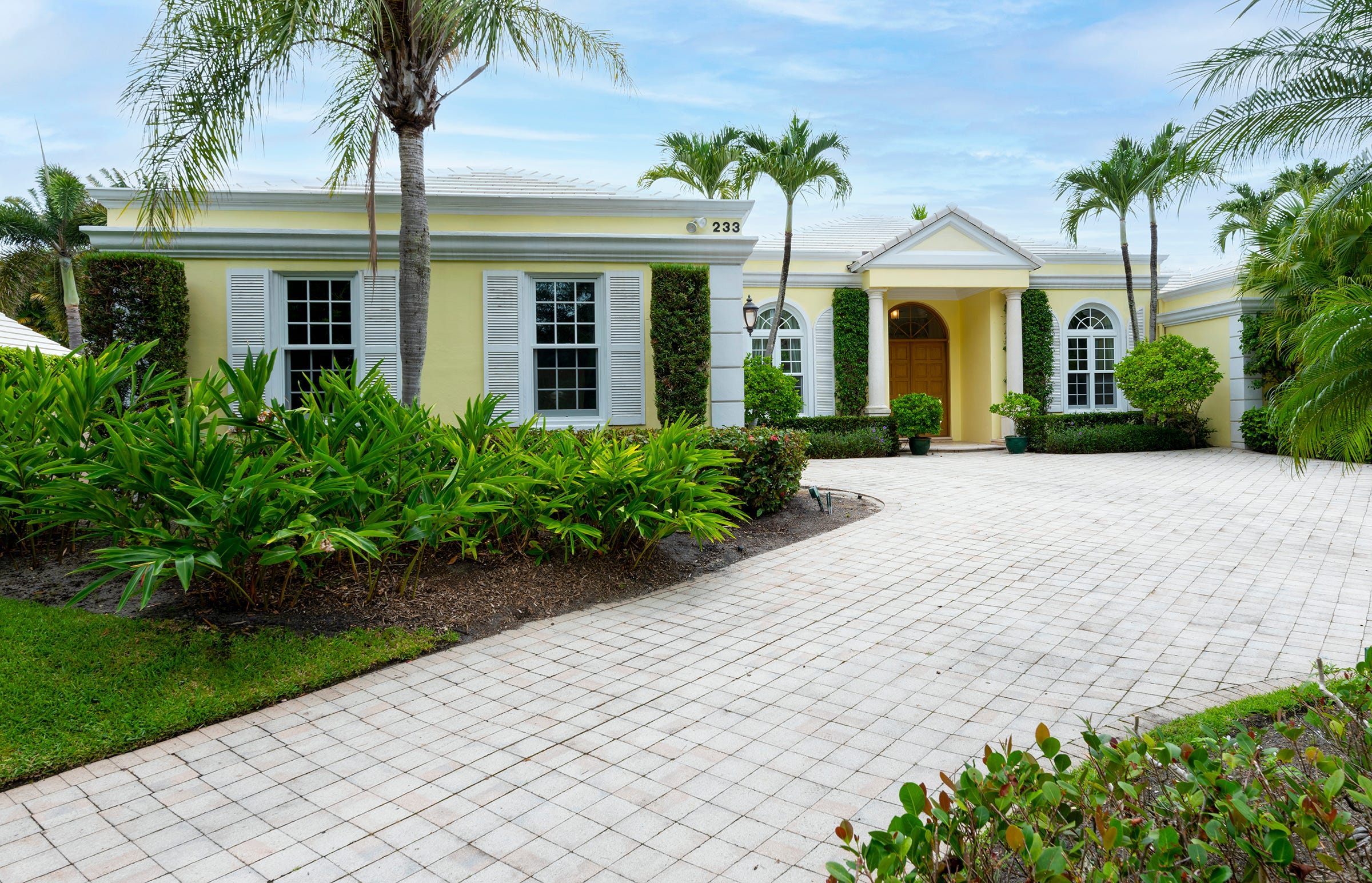 Couple In Bon Jovi Deal Buy Palm Beach House Re List It At Heftier Price Couple In Bon Jovi Deal Buy Palm Beach House Re List It At Heftier Price