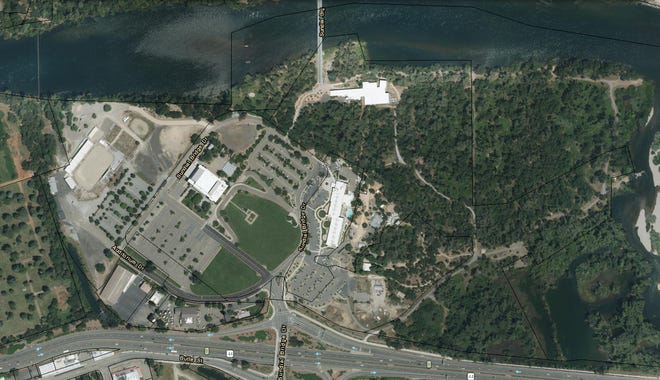 Group pulls offer to redevelop land around Redding Civic Auditorium