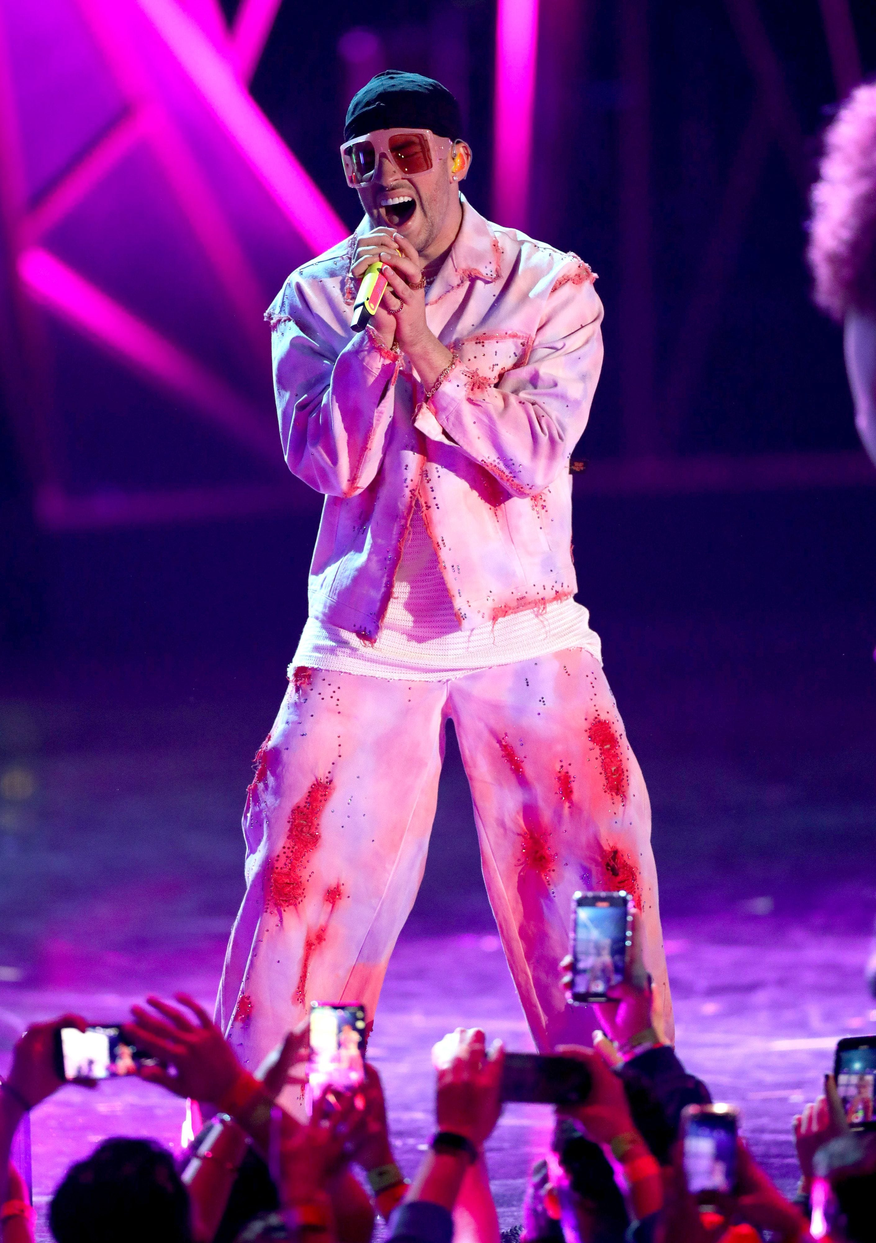 Bad Bunny Unveils Dates For World S Hottest Tour With Diplo Alesso