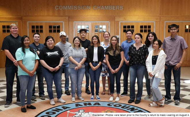 Más de 500 participan en el programa de formación de verano en la provincia de Doña Ana Más de 500 participan en el programa de formación de verano en la provincia de Doña Ana