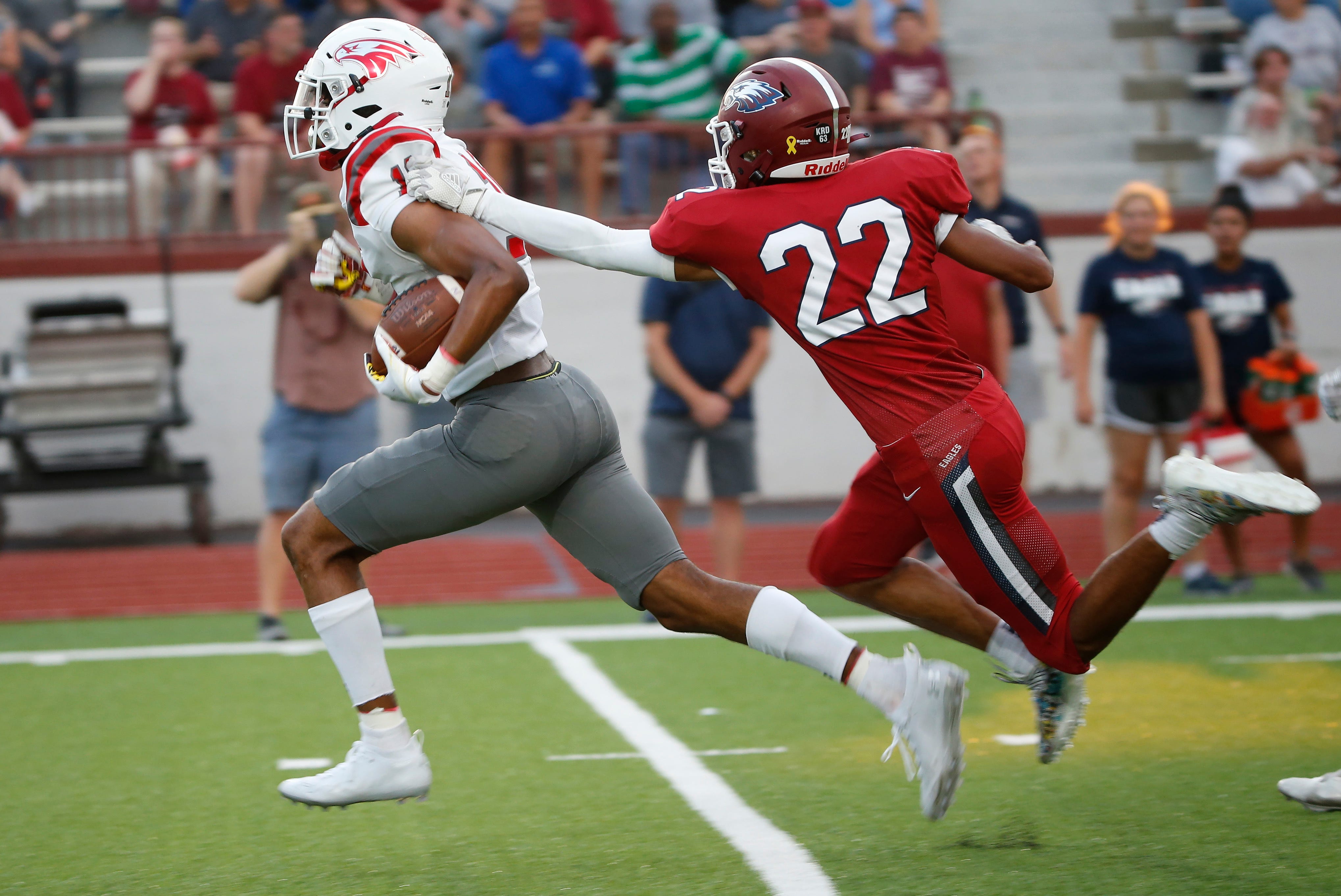 Meet 9 southwest Missouri high school football players create buzz