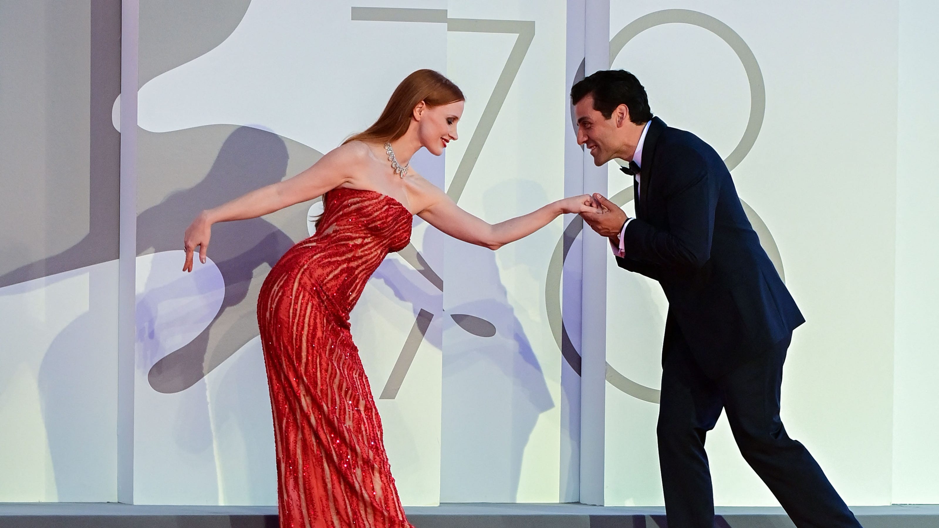 'Scenes from a Marriage': Jessica Chastain on HBO's wrenching remake