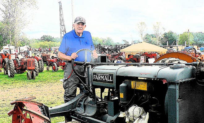 I always stood while plowing with the F20 Farmall. The Stoughton Stone hitch brought the tractor to an instant stop which, if seated, could mean a mouthful of steel steering wheel.