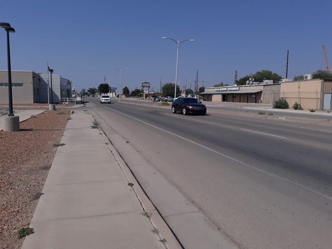 Traffic travels down U.S. Highway 285 in Artesia on Sept. 9, 2021. New Mexico State Police patrolled major highways in Southeast New Mexico Labor Day weekend and wrote 225 tickets.