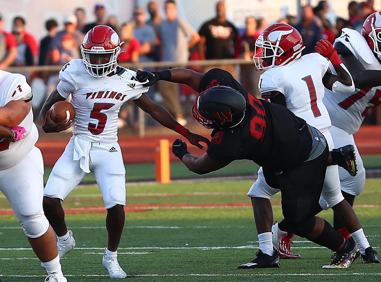 Who are the 10 best prep defensive linemen to watch in 2022?