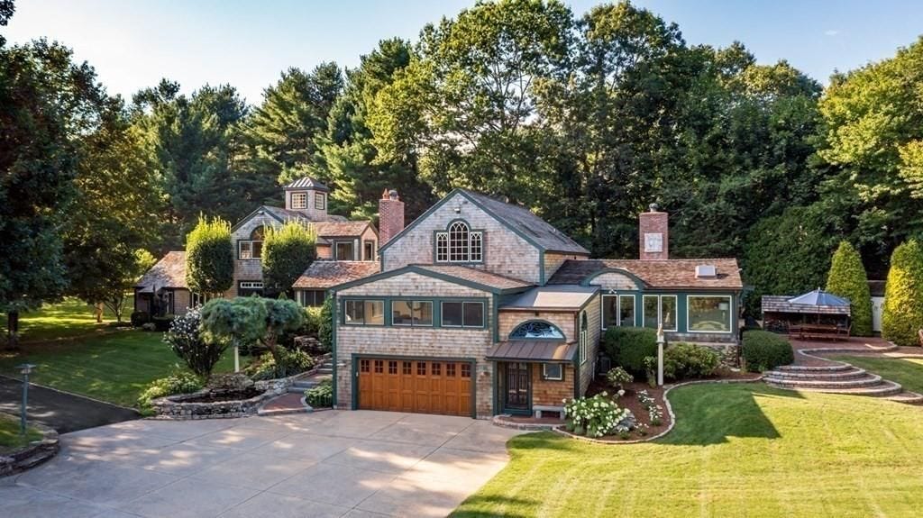 Aerosmith guitarist Joe Perry lands buyer for 4.5 million Duxbury home