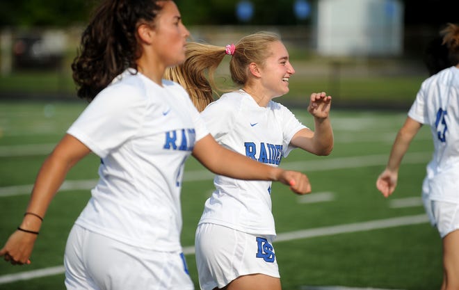 Dover-Sherborn junior Waverly Sumner leads girls soccer team