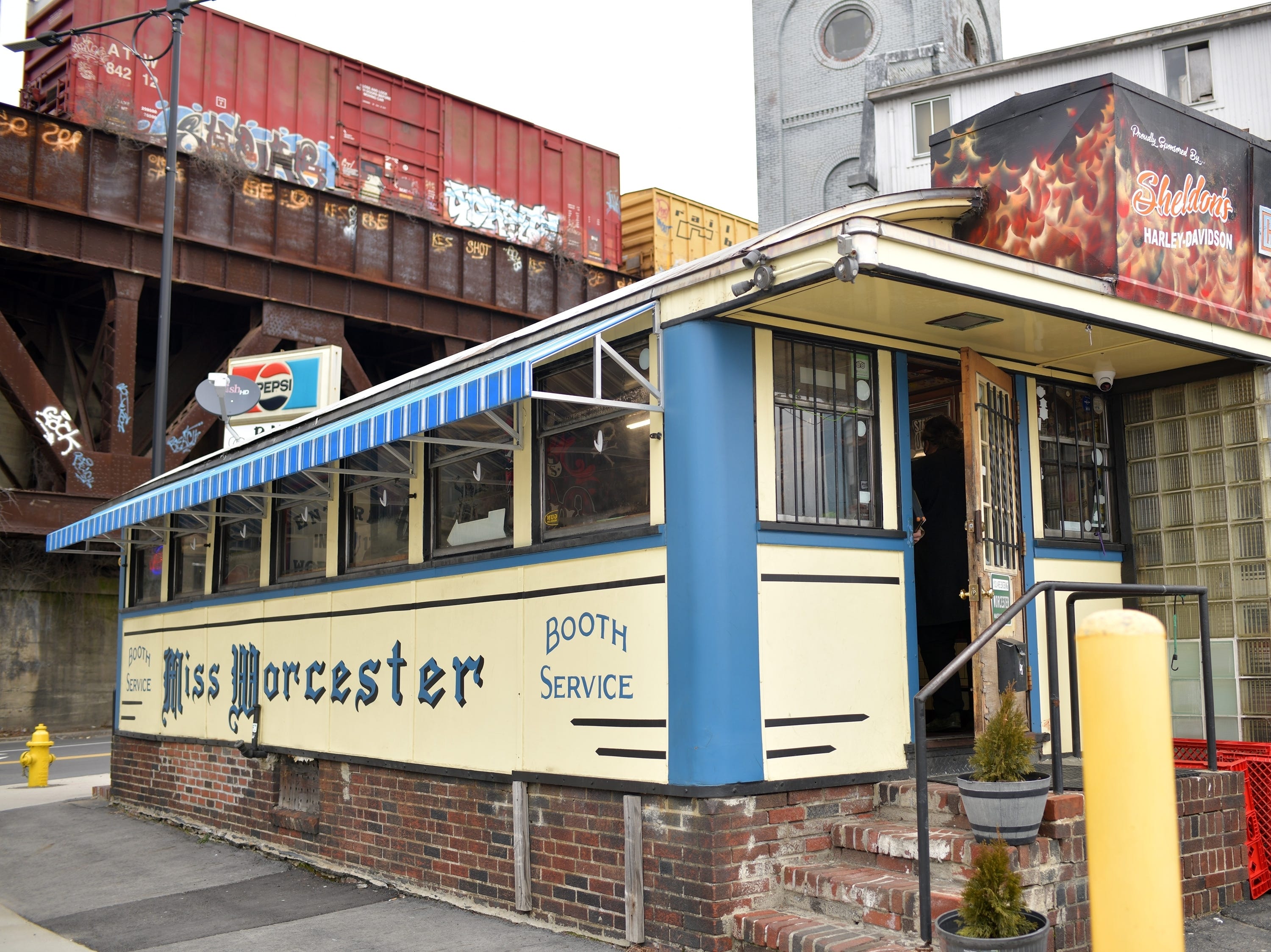 Worcester Lunch Car Company Diner Cars not in New England